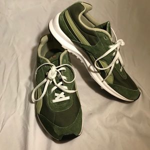 Reebok Women's Classic Nylon Sneakers